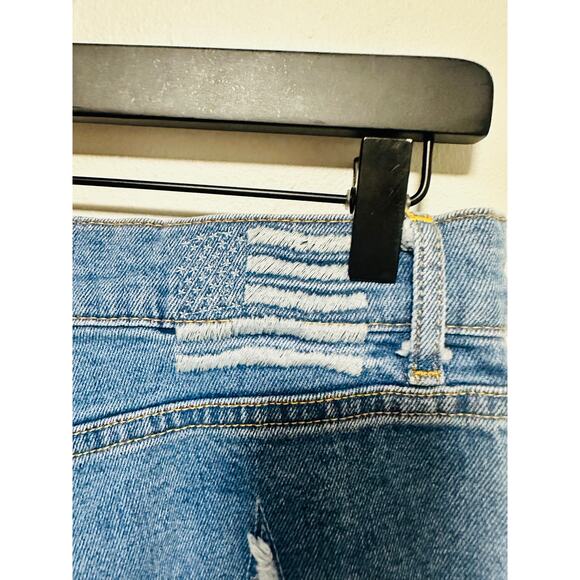 REVICE Women’s Uptown Medium Wash Denim High Waisted Star Patch Jeans size 28 - Picture 4 of 14